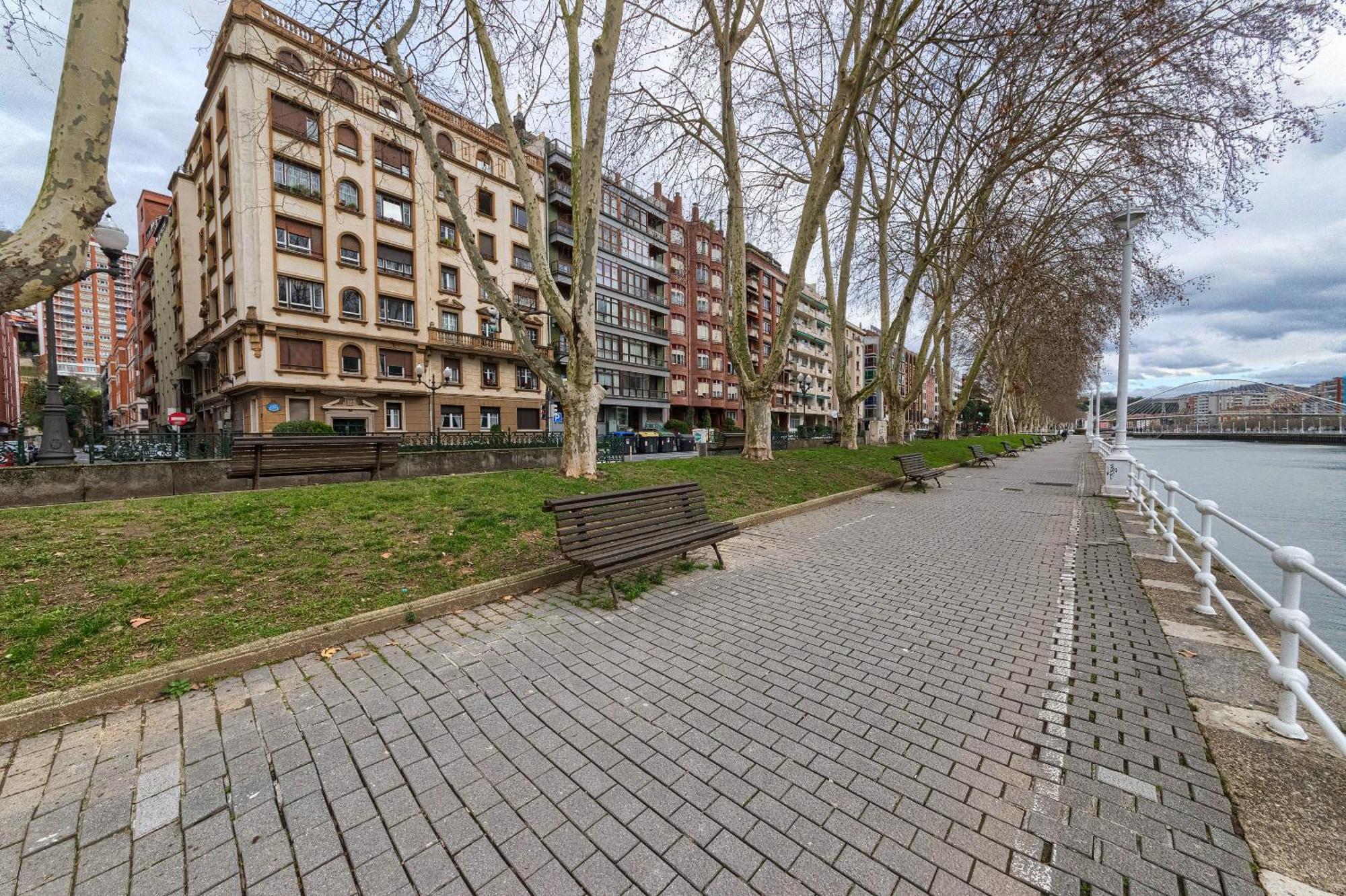 Tristan Vivienda Turistica De Diseno Con Ac Appartement Bilbao Buitenkant foto